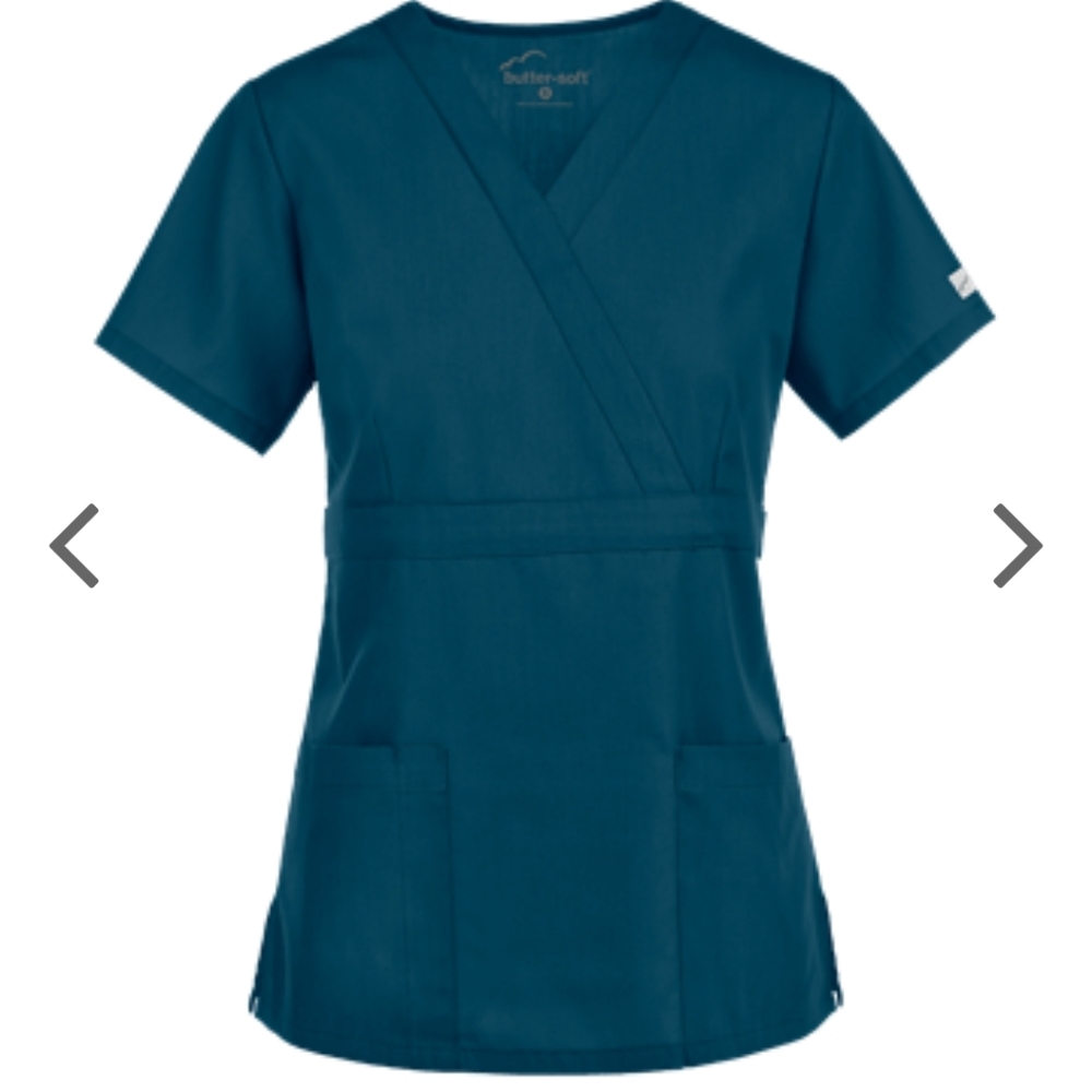Women's Scrub Top